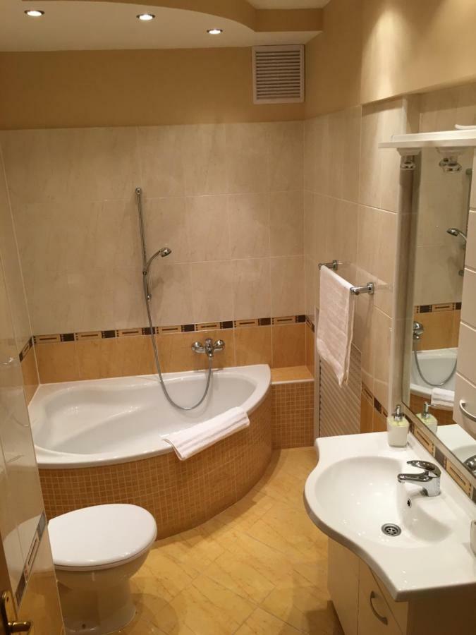 Апартаменты Apartman Tatjana Подгора Экстерьер фото